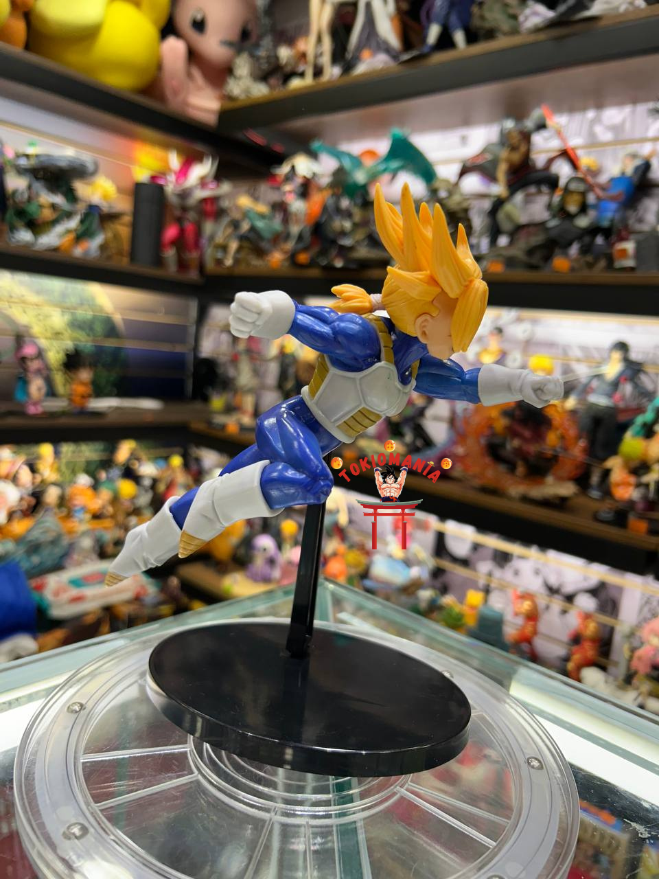 Figura Trunks