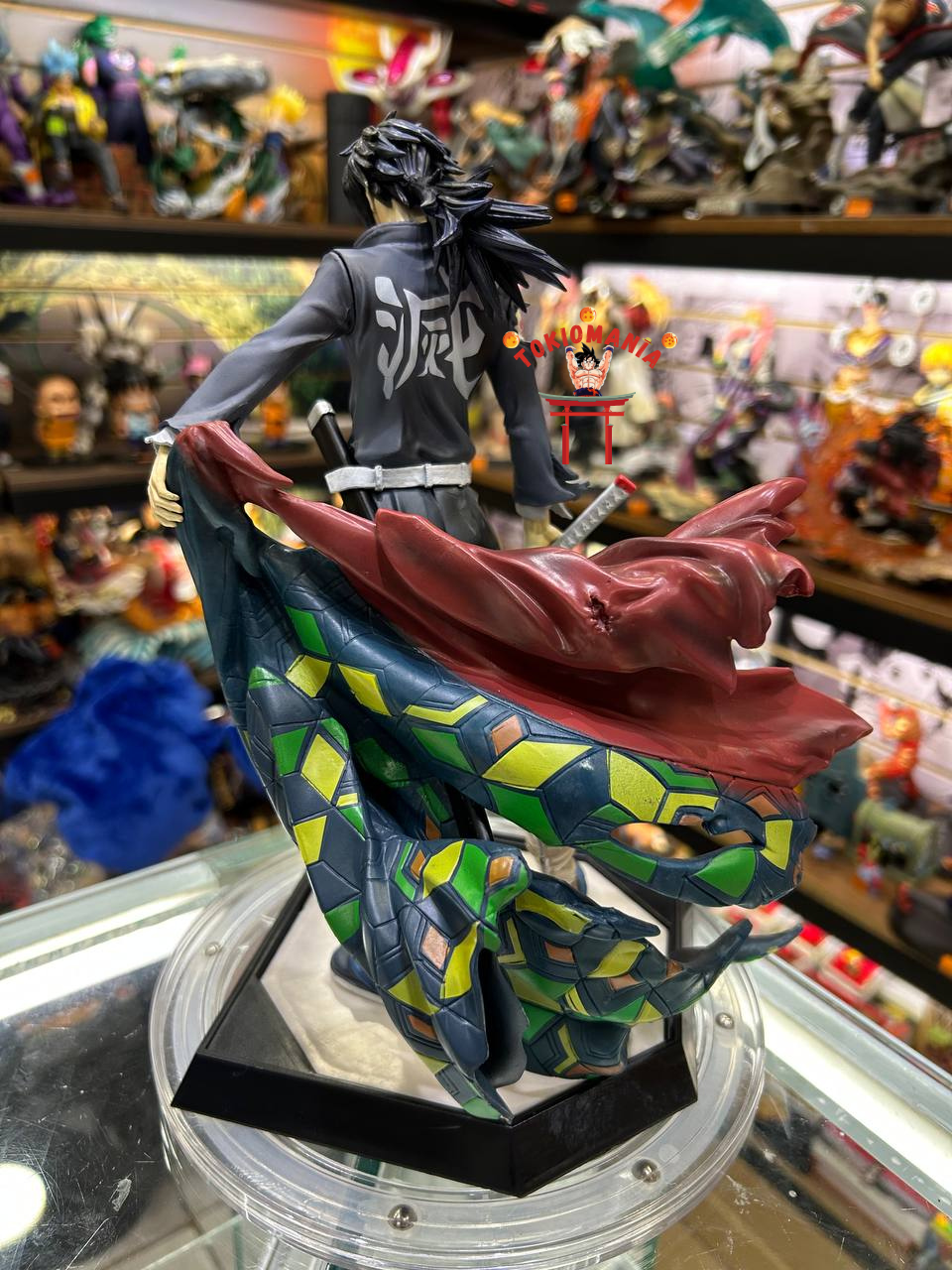 Figura Tomioka