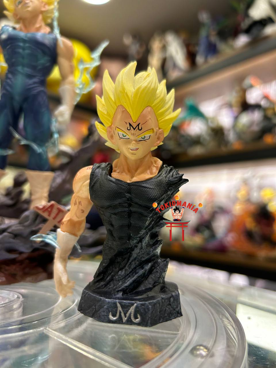 Figura Vegeta SSJ