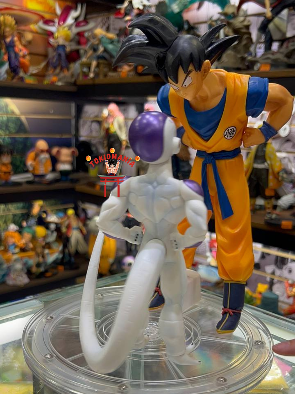 Figura Freezer vs Goku