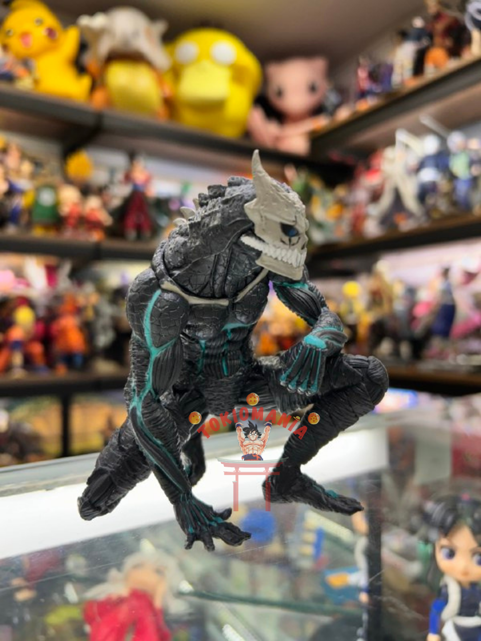 Figura Kaiju N8