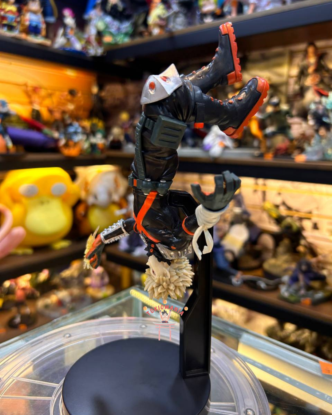 Figura Bakugo