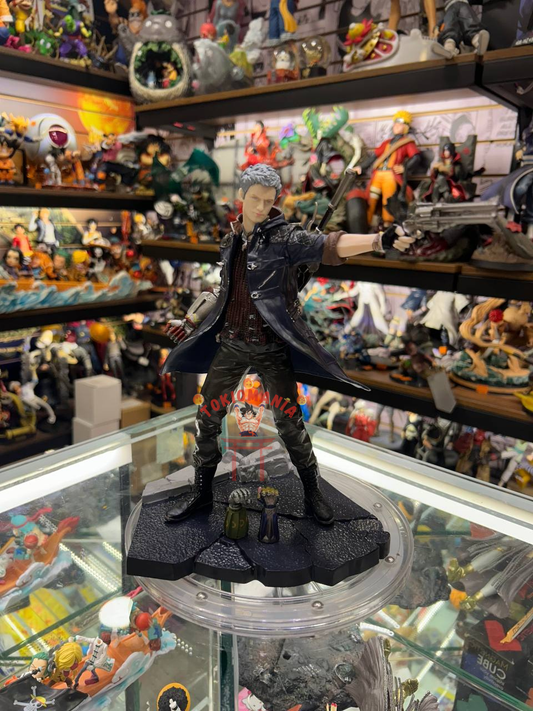 Figura Devil May Cry