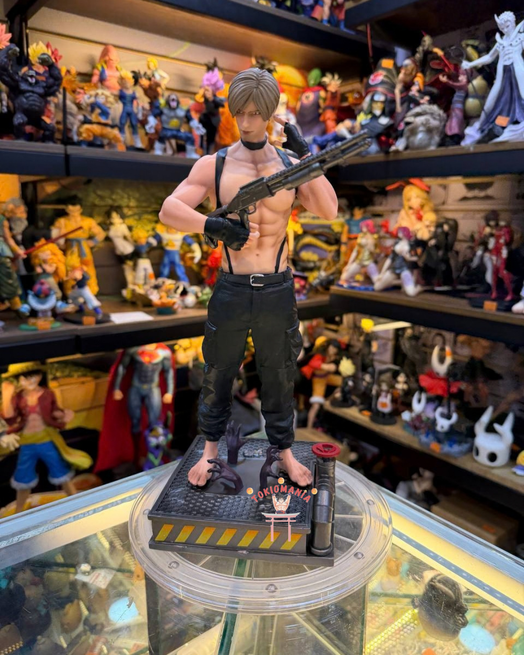 Figura Leon S. Kennedy Resident Evil