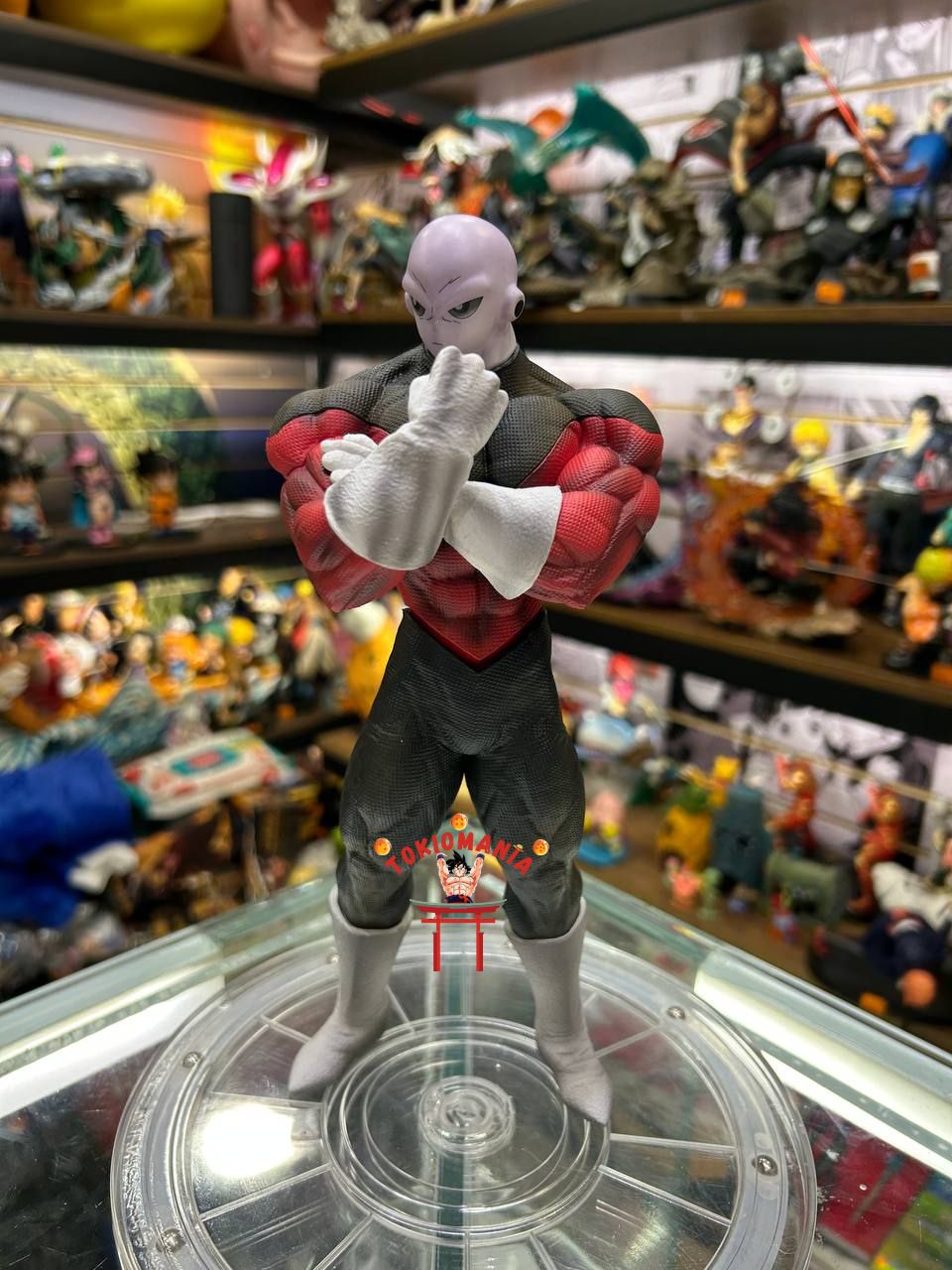 Figura Jiren