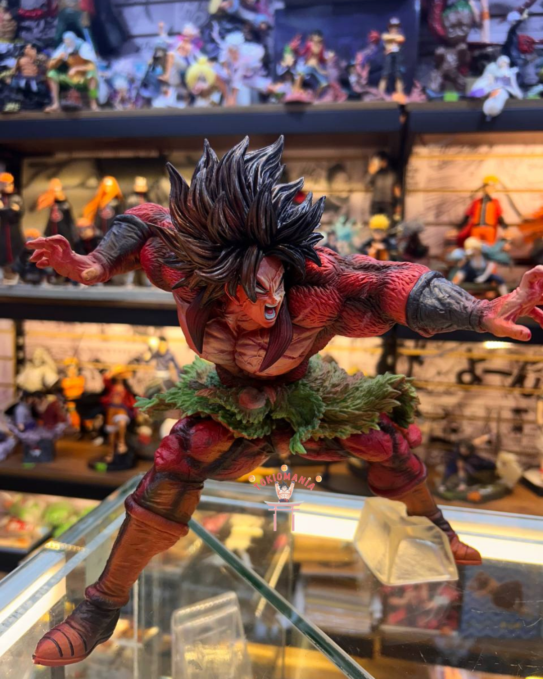 Figura Broly