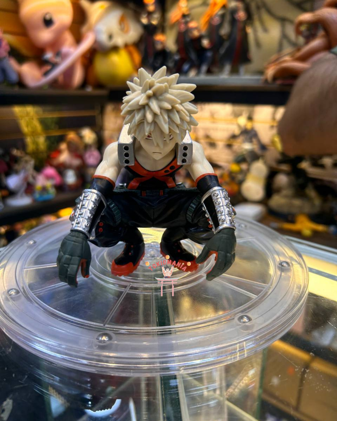 Figura Bakugo