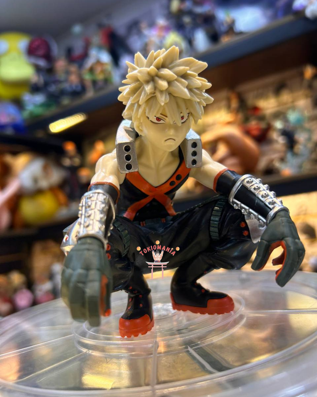 Figura Bakugo