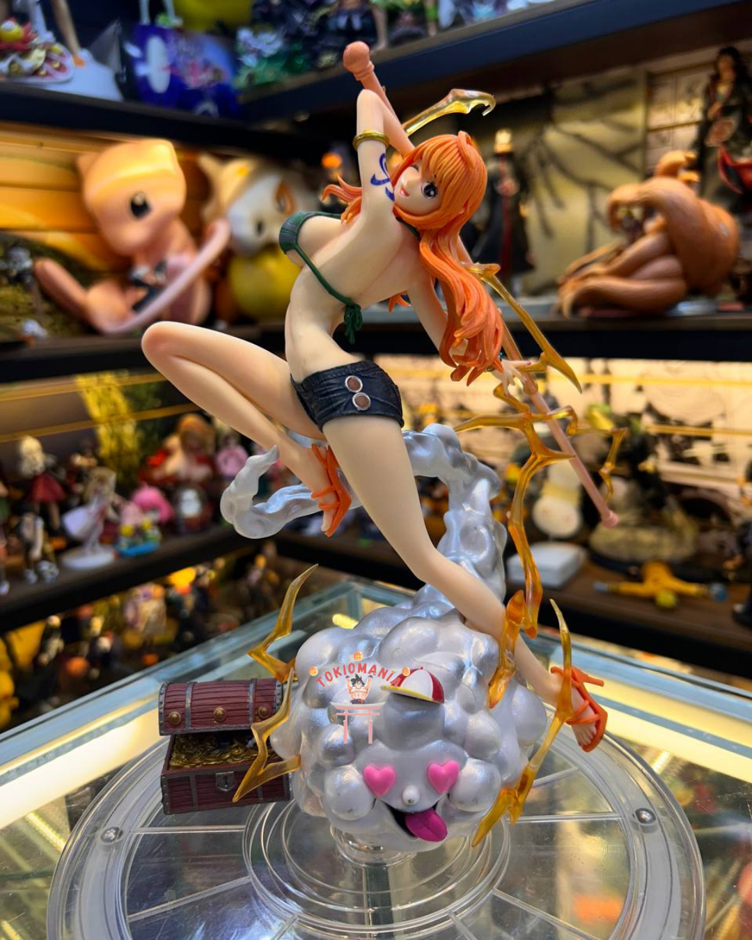 Figura Nami