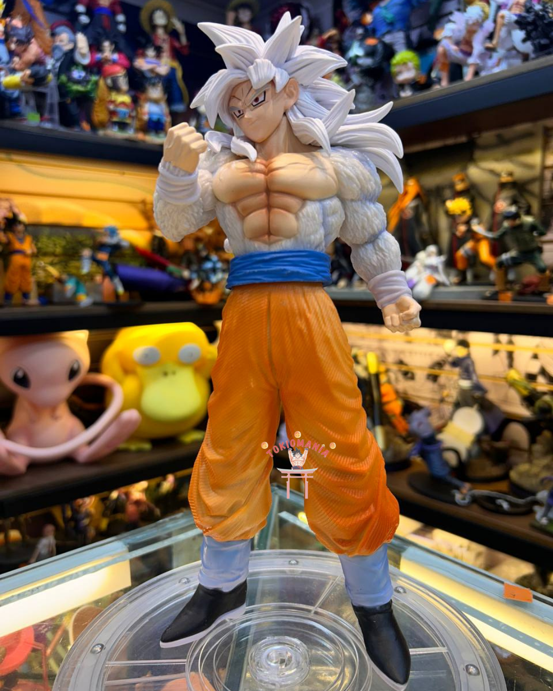 Figura Goku Super Saiyan 5