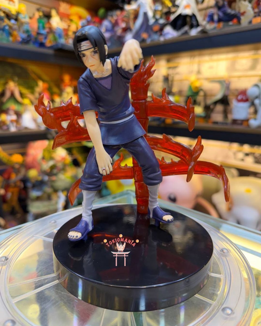 Figura Itachi Uchiha