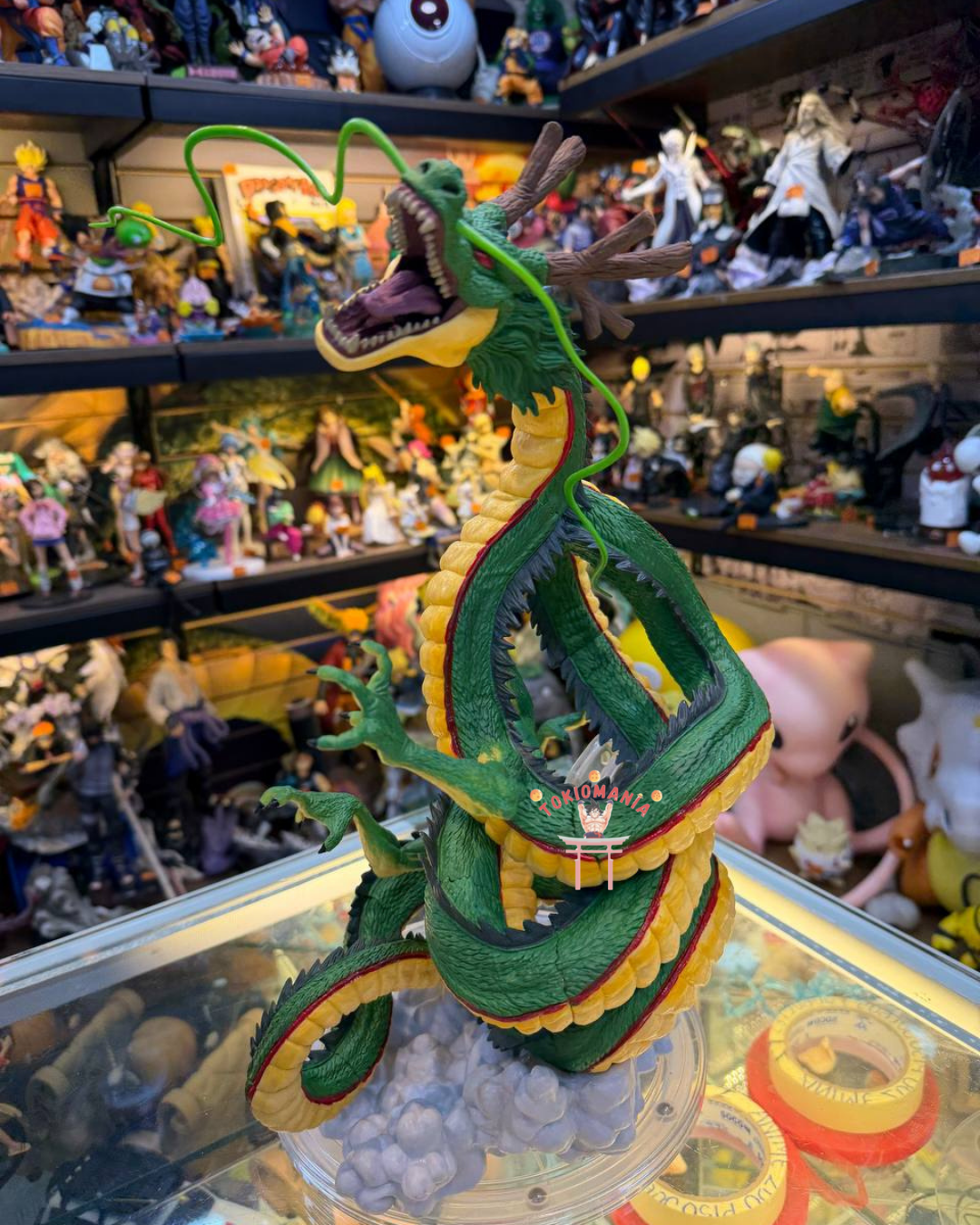 Figura Shenlong