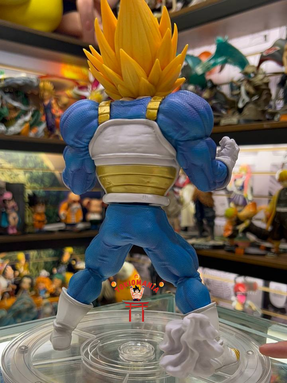 Figura Vegeta SSJ