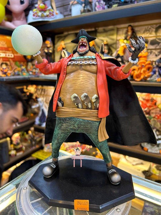 Figura Barbanegra Marshall D. Teach