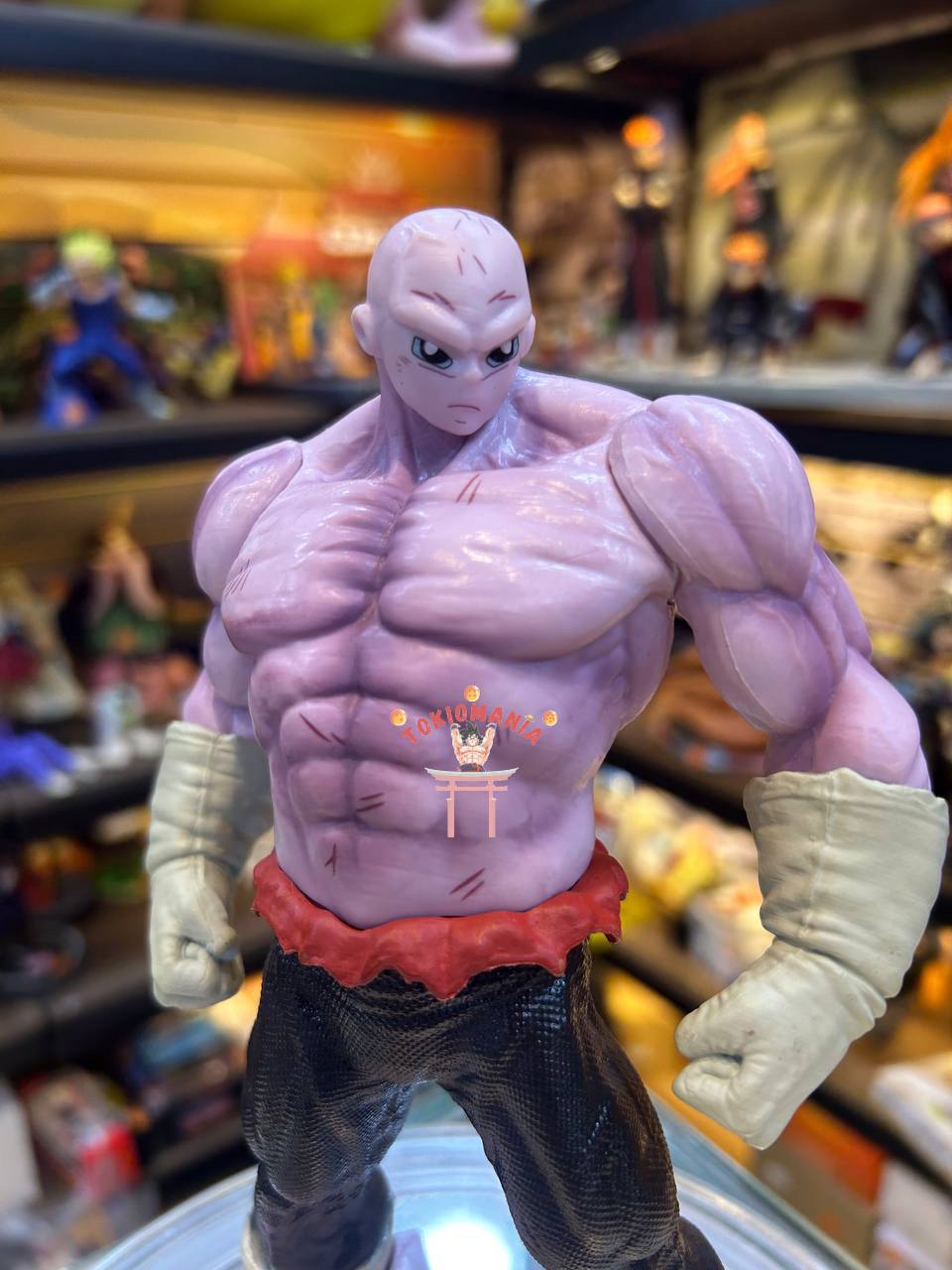 Figura Jiren