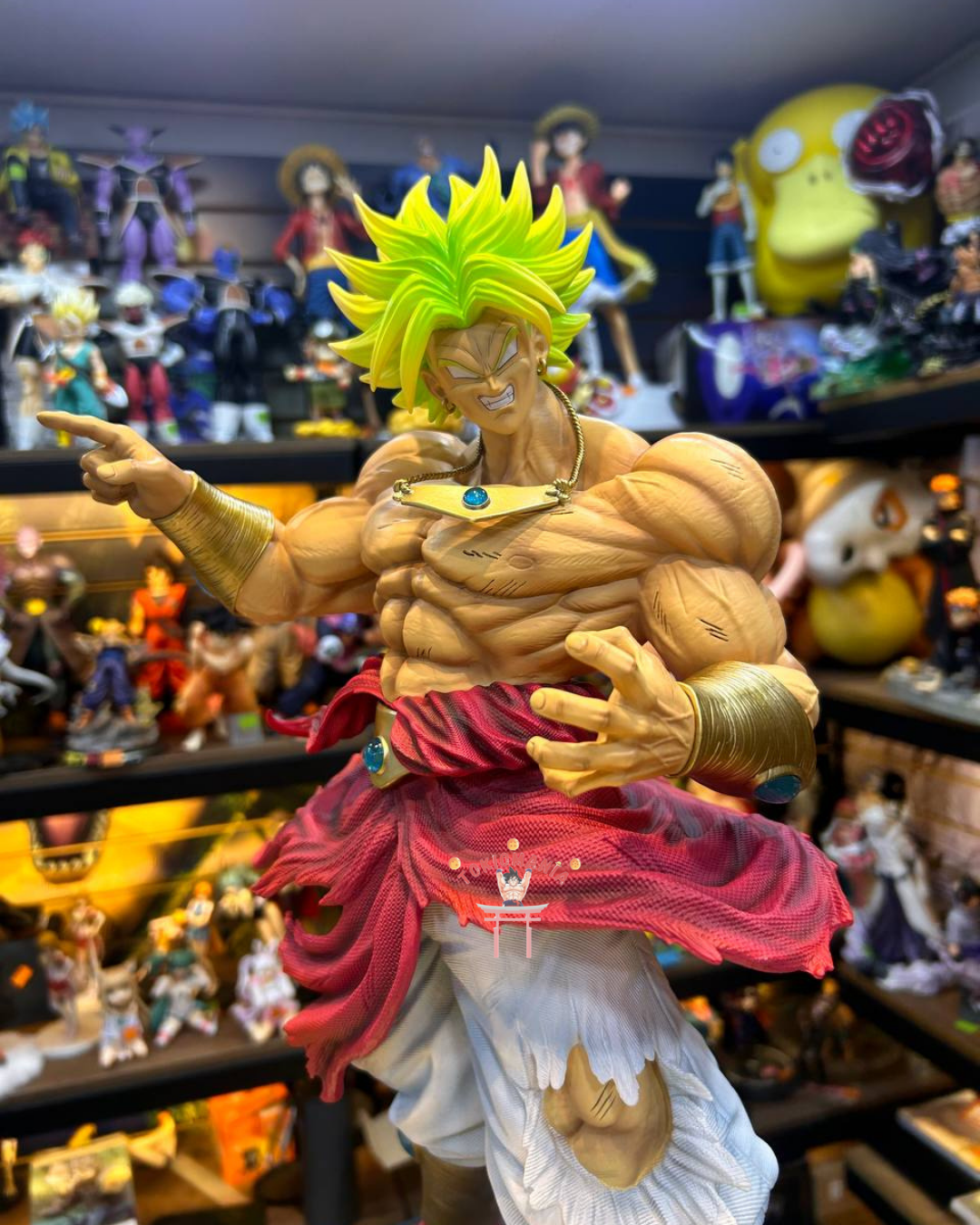 Figura Broly