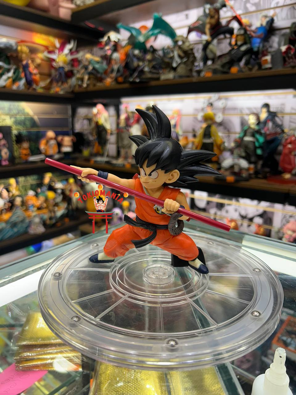 Figura Goku Baculo