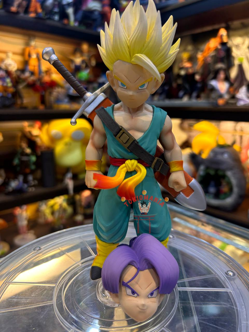 Figura Trunks