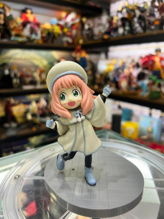Figura Anya
