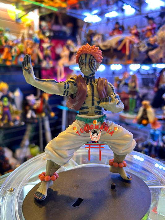 Figura Akaza